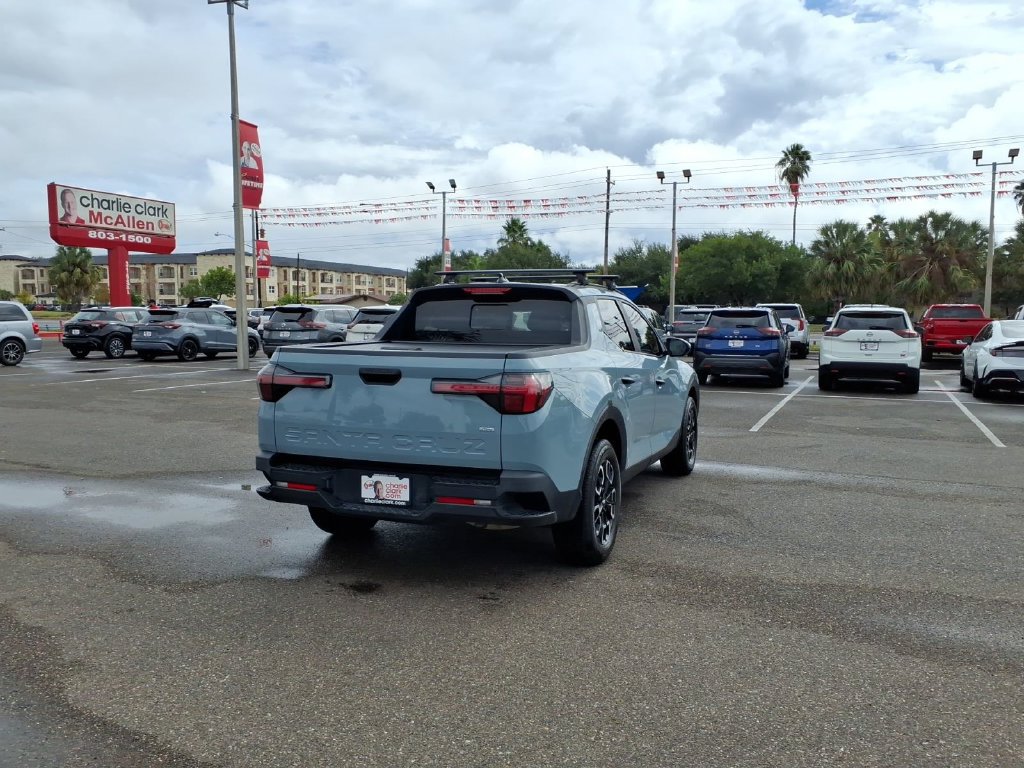 Used 2023 Hyundai Santa Cruz SEL w/ Activity Package AWD/4WD image 5