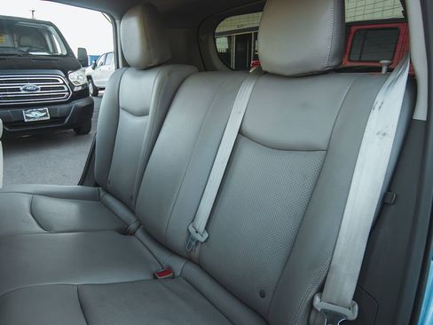 Used 2011 Nissan Leaf SL image 7