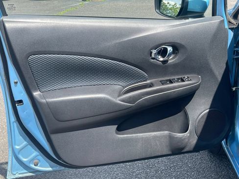 Used 2015 Nissan Versa Note SV FWD image 13