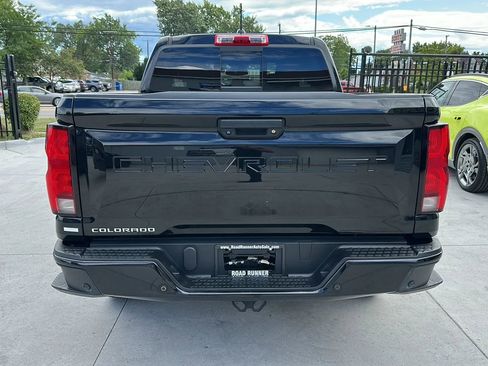 Used 2023 Chevrolet Colorado Z71 w/ Z71 Convenience Package 2 image 6