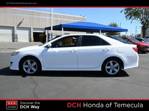 Used 2012 Toyota Camry SE image 4