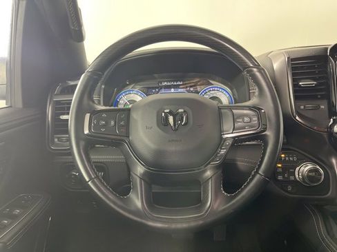 Used 2022 RAM 1500 Limited image 8
