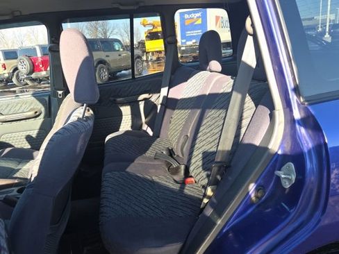 Used 1998 Toyota RAV4 4WD 4-Door image 18