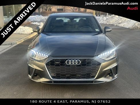Used 2023 Audi A4 2.0T Premium Plus w/ Premium Plus Package image 2