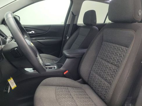 Used 2024 Chevrolet Equinox LT image 17