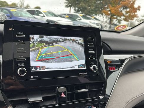 Used 2022 Toyota Camry SE image 22