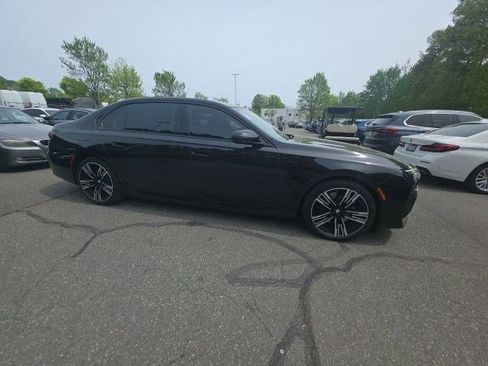Certified 2025 BMW 750e xDrive image 11