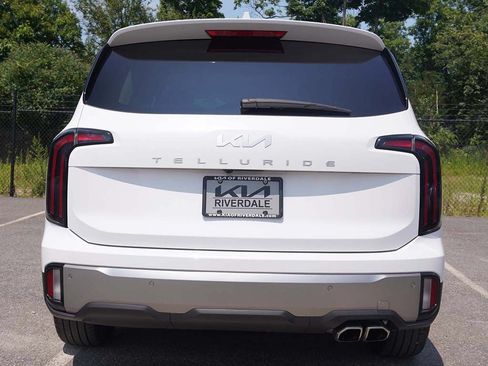 Used 2025 Kia Telluride EX FWD image 14