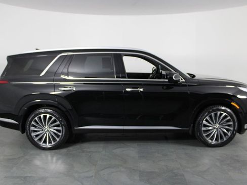 Used 2023 Hyundai Palisade Calligraphy w/ Cargo Package image 15