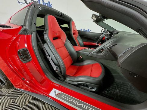 Used 2017 Chevrolet Corvette Stingray Coupe image 27