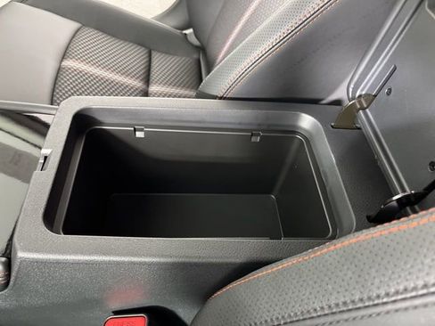 New 2025 Nissan Altima 2.5 SR image 31