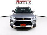 Used 2023 Chevrolet TrailBlazer LT w/ Convenience Package image 2