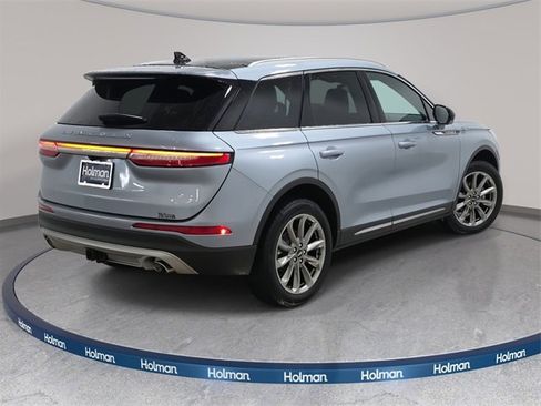 Certified 2022 Lincoln Corsair Standard w/ Premium Package image 5