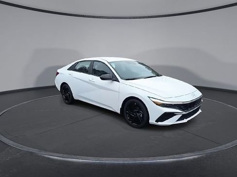 New 2026 Hyundai Elantra Sport FWD image 2