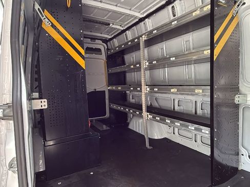 Used 2023 Mercedes-Benz Sprinter 2500 image 25