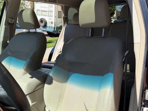 Used 2011 Subaru Outback 3.6R Limited image 17