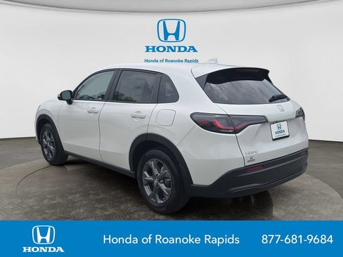 New 2026 Honda HR-V LX image 3