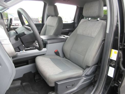 Used 2023 Ford F250 XLT w/ XLT Premium Package AWD/4WD image 22