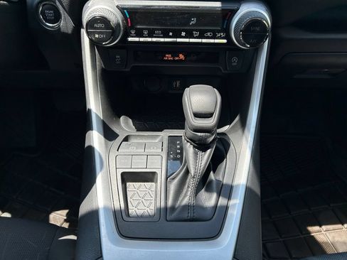 Used 2023 Toyota RAV4 XLE FWD image 12