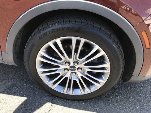 Used 2016 Lincoln MKX Reserve w/ Climate Package AWD/4WD image 33