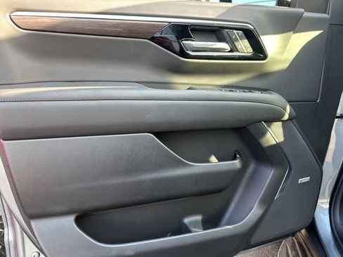 Used 2026 Chevrolet Tahoe LT w/ Comfort Package image 29