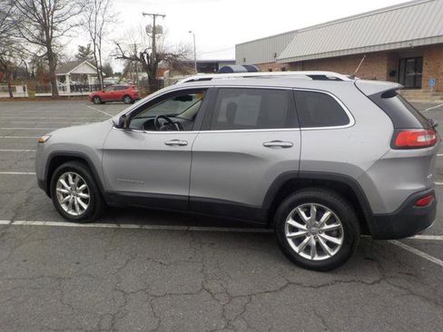 Used 2014 Jeep Cherokee Limited image 2