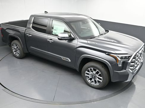 Used 2025 Toyota Tundra 1794 Edition image 29