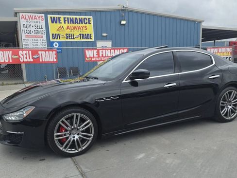 Used 2018 Maserati Ghibli S GranLusso AWD/4WD image 29