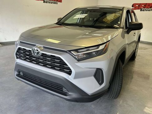 Used 2025 Toyota RAV4 LE FWD image 7