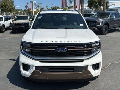 New 2026 Ford Expedition Max King Ranch AWD/4WD image 2