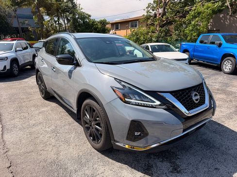 Used 2023 Nissan Murano SV w/ SV Midnight Edition Package FWD image 5