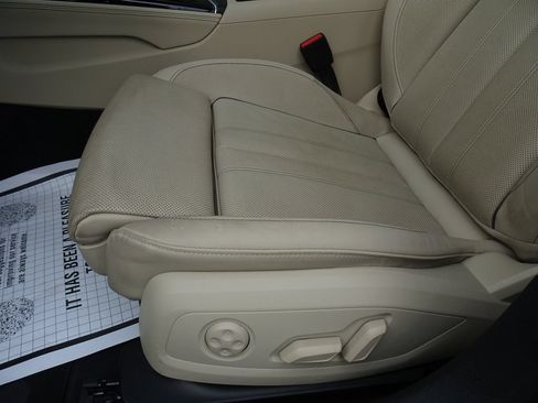 Used 2021 Audi A4 2.0T Premium Plus w/ Premium Plus Package AWD/4WD image 8