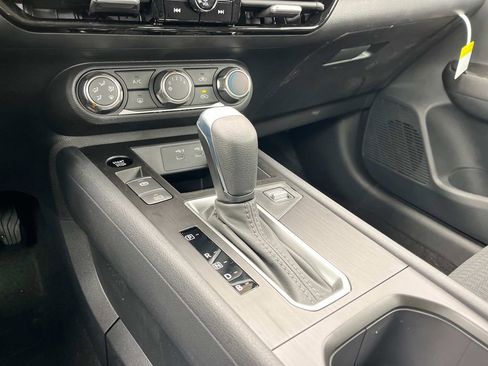 New 2026 Nissan Kicks S image 28