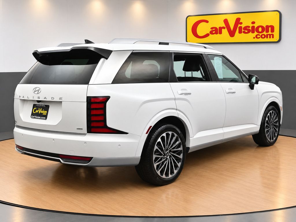 Used 2026 Hyundai Palisade Calligraphy AWD/4WD image 3