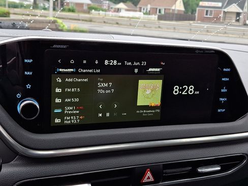 Used 2023 Hyundai Sonata SEL Plus w/ Preferred Accessory Package FWD image 21