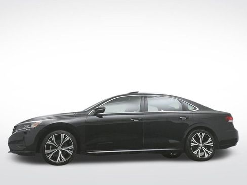 Used 2020 Volkswagen Passat 2.0T SEL image 34