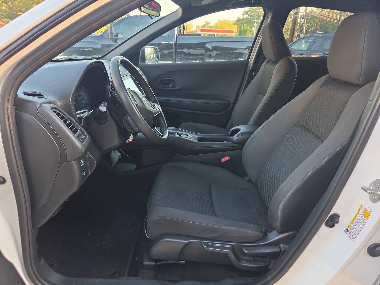 Used 2021 Honda HR-V Sport image 14
