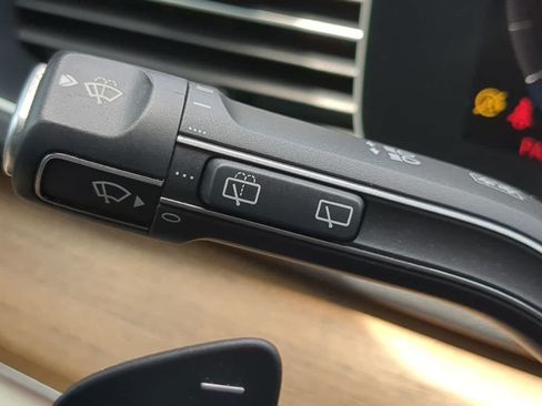 Used 2022 Mercedes-Benz GLE 450 4MATIC image 27