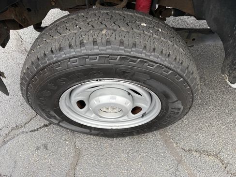 Used 2012 Ford F250 XL w/ PWR Equipment Group image 18