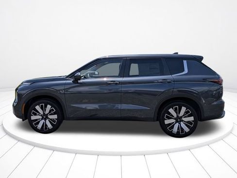 New 2026 Mitsubishi Outlander SE FWD image 6