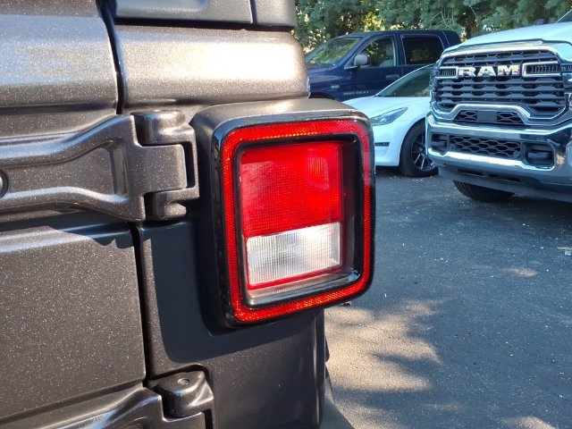 Certified 2021 Jeep Wrangler Unlimited Sport AWD/4WD image 15