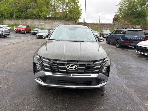 Certified 2025 Hyundai Tucson SEL AWD/4WD image 2