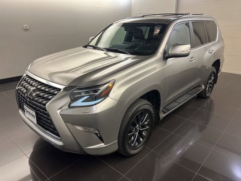 Used 2023 Lexus GX 460 Premium image 3