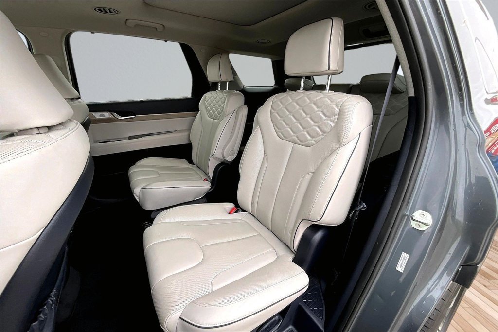Used 2021 Hyundai Palisade Limited FWD image 25