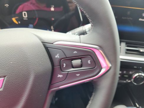 Used 2024 Buick Enclave Essence w/ Experience Buick Package image 76