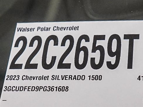 Used 2023 Chevrolet Silverado 1500 LT Trail Boss w/ LT Trail Boss Premium Package AWD/4WD image 32