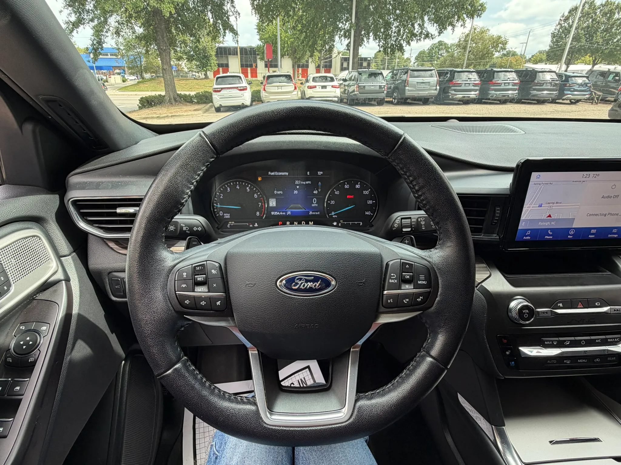 Used 2020 Ford Explorer Limited w/ Class III Trailer Tow Package AWD/4WD image 41