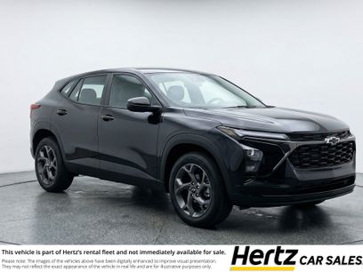 Used 2025 Chevrolet Trax LT