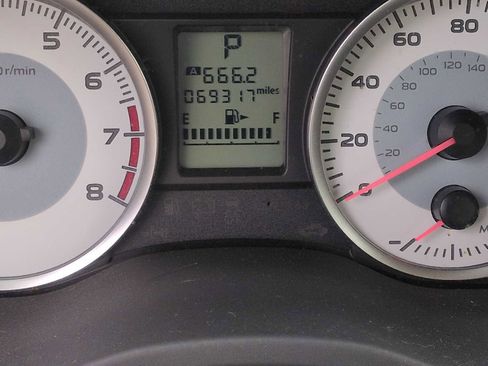 Used 2013 Subaru Impreza 2.0i Premium w/ All-Weather Pkg image 24