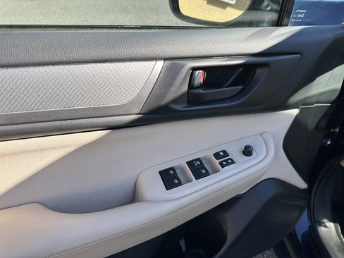 Used 2018 Subaru Outback 2.5i image 13